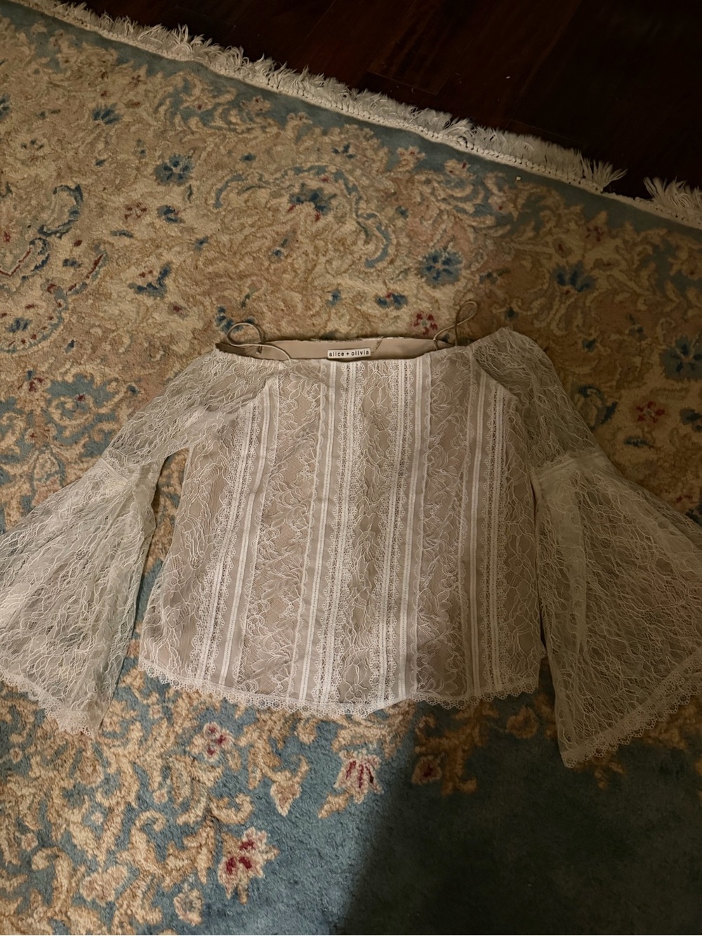 Alice + Olivia Ivory Lace Bell-Sleeve top